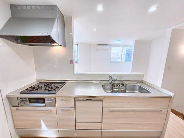 キッチン 荒川区東日暮里3丁目