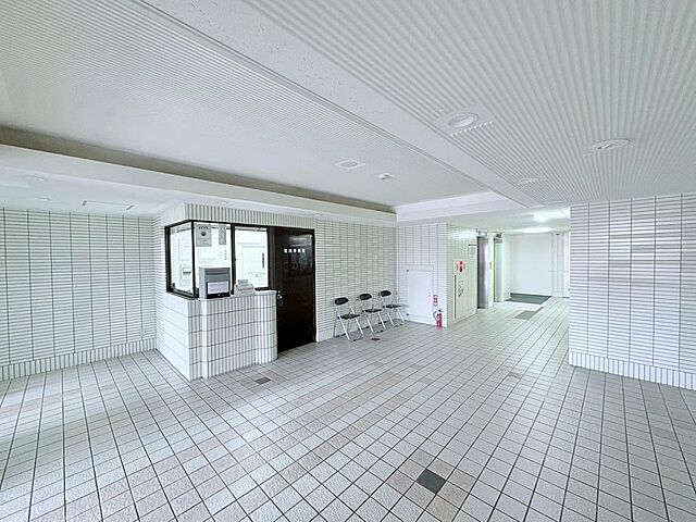 エントランス ライオンズマンション西岡 4階/417