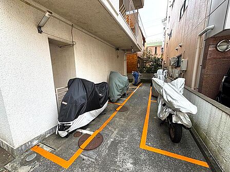 バイク置き場