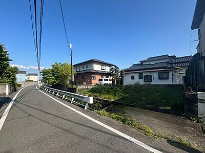 外観：約35坪、大通り沿いの好立地です♪