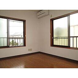 グリーンフラット 205 2階ワンルームのリビング/ダイニング