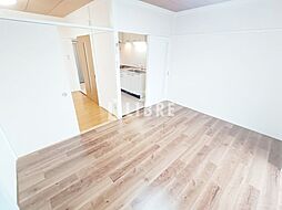 JR中央線 国立駅 徒歩4分の賃貸マンション 1階2Kのリビング/ダイニング