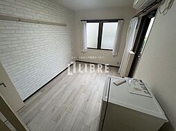 京王線 多磨霊園駅 徒歩7分の賃貸マンション 3階1Kのリビング/ダイニング