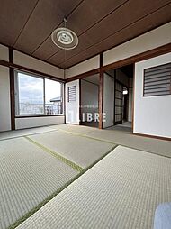 居間