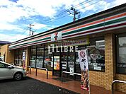セブンイレブン泉塚店 徒歩3分。 190m