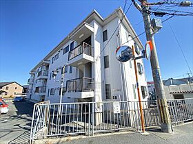 大阪府茨木市上野町（賃貸マンション1K・3階・24.00㎡） その1