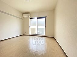 アルカディアST 1階ワンルームのリビング/ダイニング