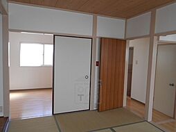 居間