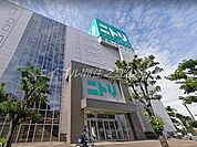 ニトリ西成店 487m