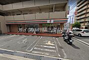 セブンイレブン大阪東粉浜1丁目店 207m