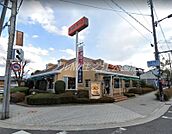 ロイヤルホストおりおの店 690m
