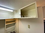 吊戸棚あります