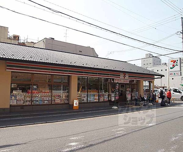 画像30:セブンイレブン下京区役所前店まで166m