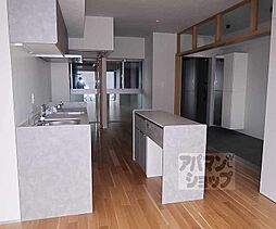 JR東海道・山陽本線 西大路駅 徒歩13分の賃貸マンション 6階1LDKのリビング/ダイニング