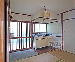 居間