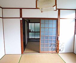 居間