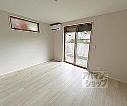 JR奈良線 稲荷駅 徒歩5分の賃貸アパート 1階ワンルームのリビング/ダイニング