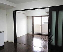 JR東海道・山陽本線 大津駅 徒歩11分の賃貸マンション 5階1DKのリビング/ダイニング