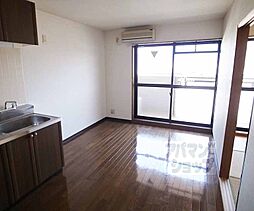 ミレニアム加納 201 2階2DKのリビング/ダイニング