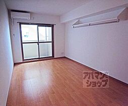 京阪本線 龍谷大前深草駅 徒歩9分の賃貸マンション 2階1Kのリビング/ダイニング