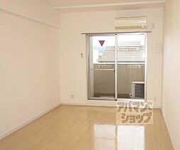 JR東海道・山陽本線 西大路駅 徒歩17分の賃貸マンション 5階1Kのリビング/ダイニング