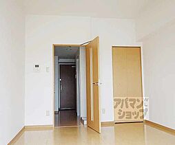 JR東海道・山陽本線 西大路駅 徒歩10分の賃貸マンション 3階1Kのリビング/ダイニング