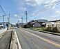 外観：前面道路含む現地写真