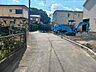 外観：前面道路含む現地写真