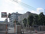 東京女子体育大学 210m