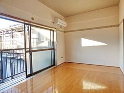 星野キャステル 2階1Kのリビング/ダイニング