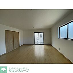 Ｋｏｌｅｔ八王子恩方 4LDKのリビング/ダイニング