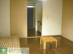 レオパレス拝島町 302 3階1DKのリビング/ダイニング