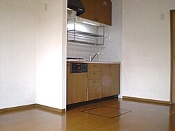 エーデルハイムスズキ A102 1階2DKのリビング/ダイニング