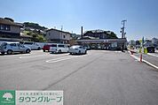 セブンイレブン入間黒須1丁目店 徒歩11分。 830m