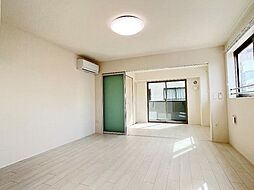 アベリア　コンフェッティ 306 3階1LDKのリビング/ダイニング