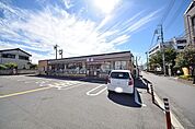 セブンイレブン飯能駅北口店 440m