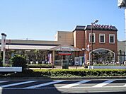 ピーコックストア玉川上水店 徒歩10分。スーパー 750m