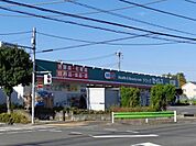 ドラッグセイムス羽村店 675m