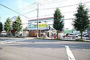 業務スーパー小作店 757m