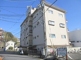 奈良県生駒市東菜畑1丁目（賃貸マンション1LDK・3階・41.44㎡） その1