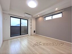 メゾン　リアリIII 3階1Kのリビング/ダイニング