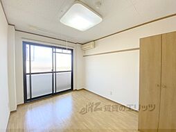 近鉄奈良線 新大宮駅 徒歩10分の賃貸マンション 4階1Kのリビング/ダイニング