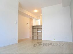 ウインドウII 107 1階1LDKのリビング/ダイニング