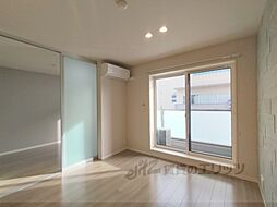 近鉄奈良線 新大宮駅 徒歩5分の賃貸マンション 4階1LDKのリビング/ダイニング