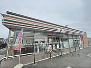 セブンイレブン 　香芝磯壁4丁目店まで450メートル