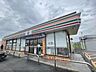 周辺：セブンイレブン　川西町唐院店まで2500メートル