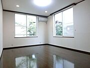 ★角部屋2面採光の明るいお部屋です★