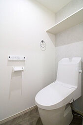 コンパクトで使いやすいトイレです