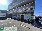 セブンイレブン逗子桜山3丁目店 徒歩5分。 360m