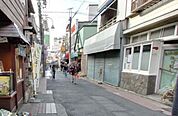 小町通り商店街 450m